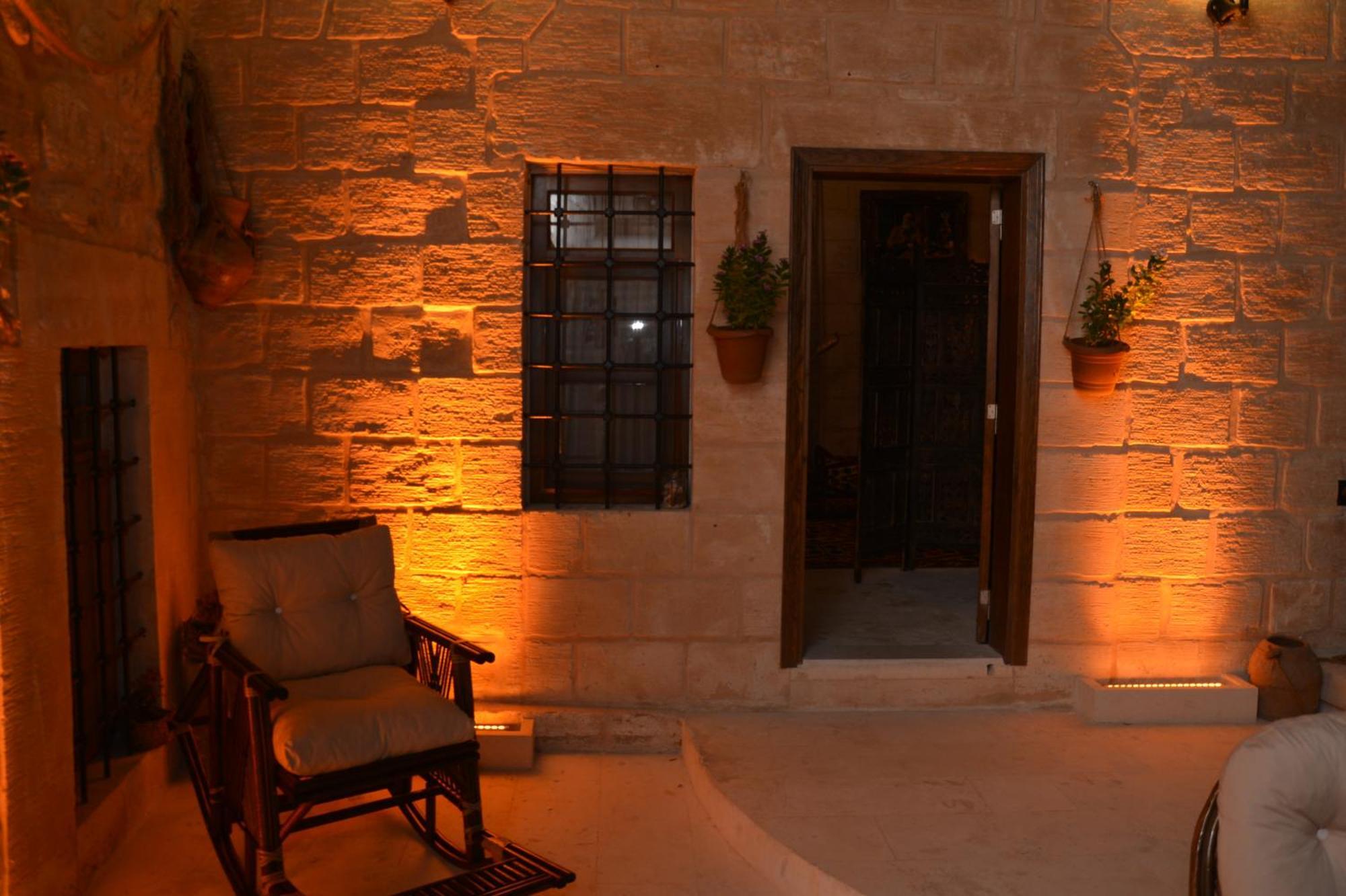 Mehmet Bey Konagi Butik Otel Midyat Exterior photo